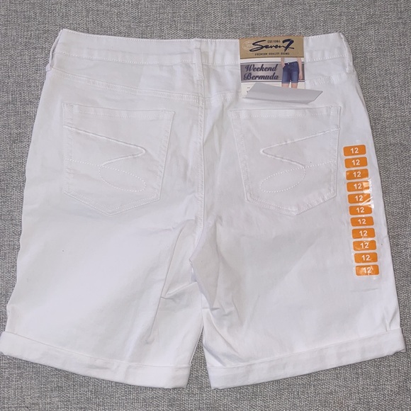 Brand New with Tag Seven7 Weekend Bermuda size 12 - Picture 3 of 4
